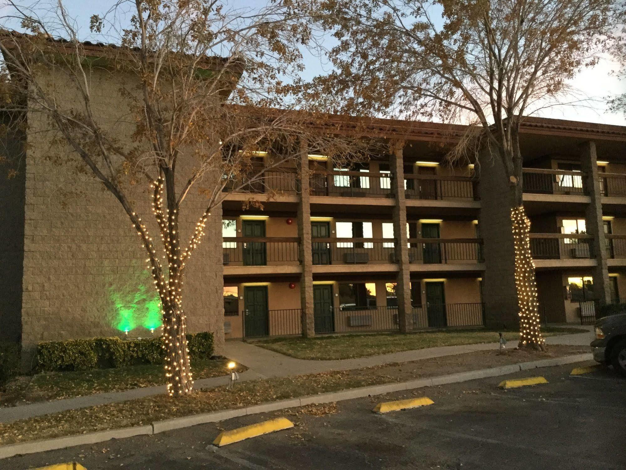 Green Tree Inn And Extended Stay Suites Victorville Exterior foto